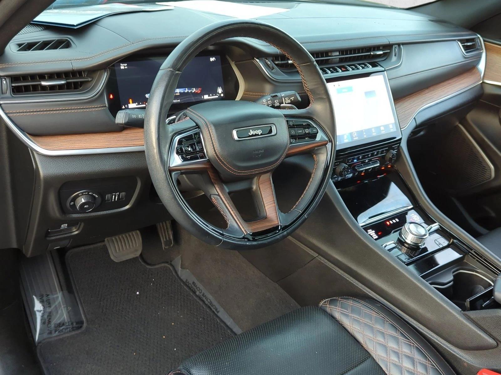 Thumbnail: 2022 Jeep Grand Cherokee L - 3