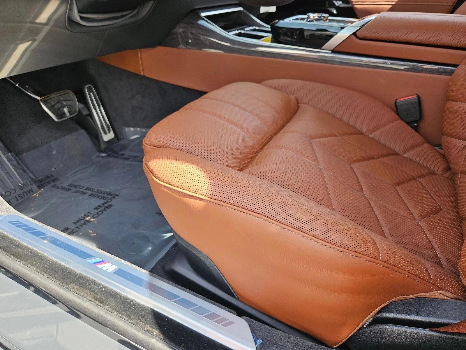 Thumbnail: 2026 BMW 7 Series - 5