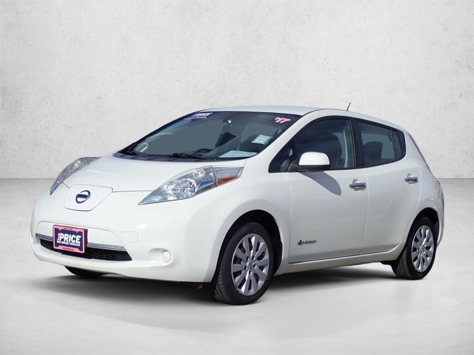 Thumbnail: 2017 Nissan Leaf - 1