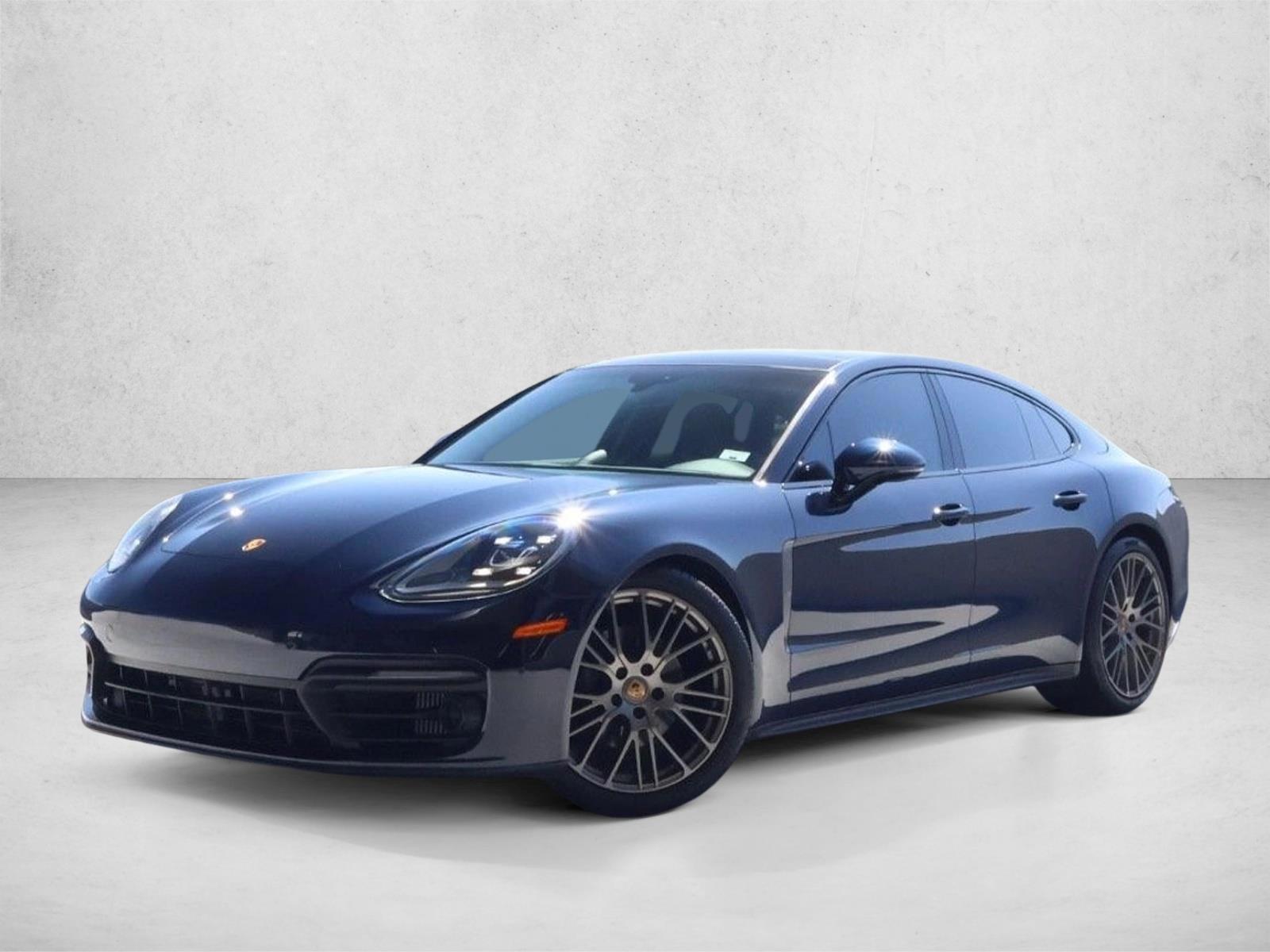 Thumbnail: 2023 Porsche Panamera - 1
