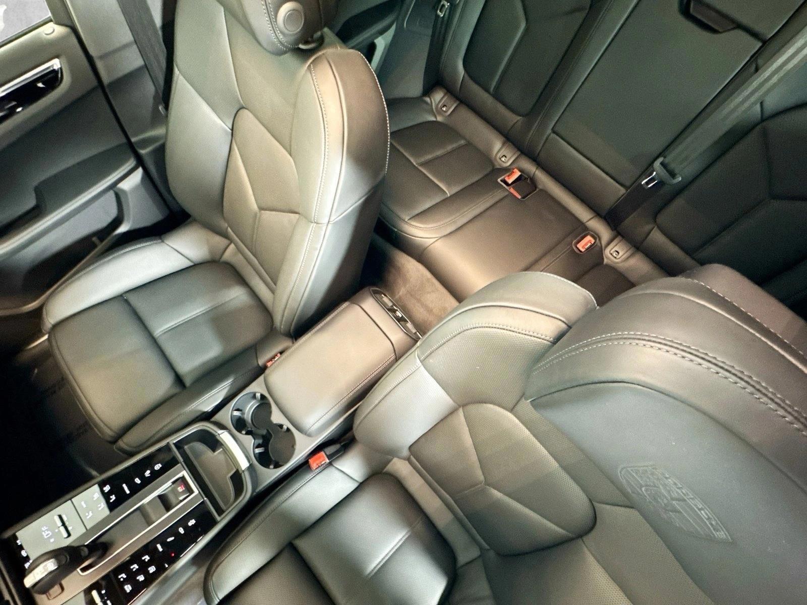 2026 Porsche Macan S - Photo 19