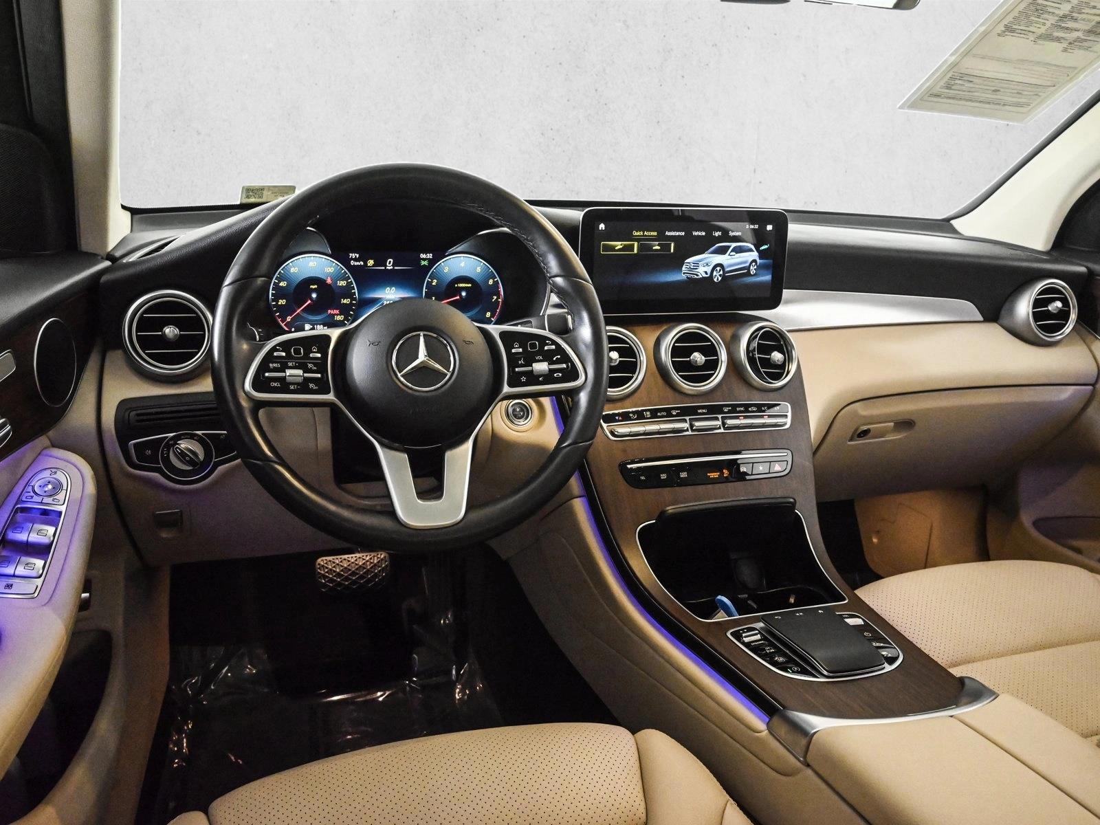 Thumbnail: 2022 Mercedes-Benz GLC - 3