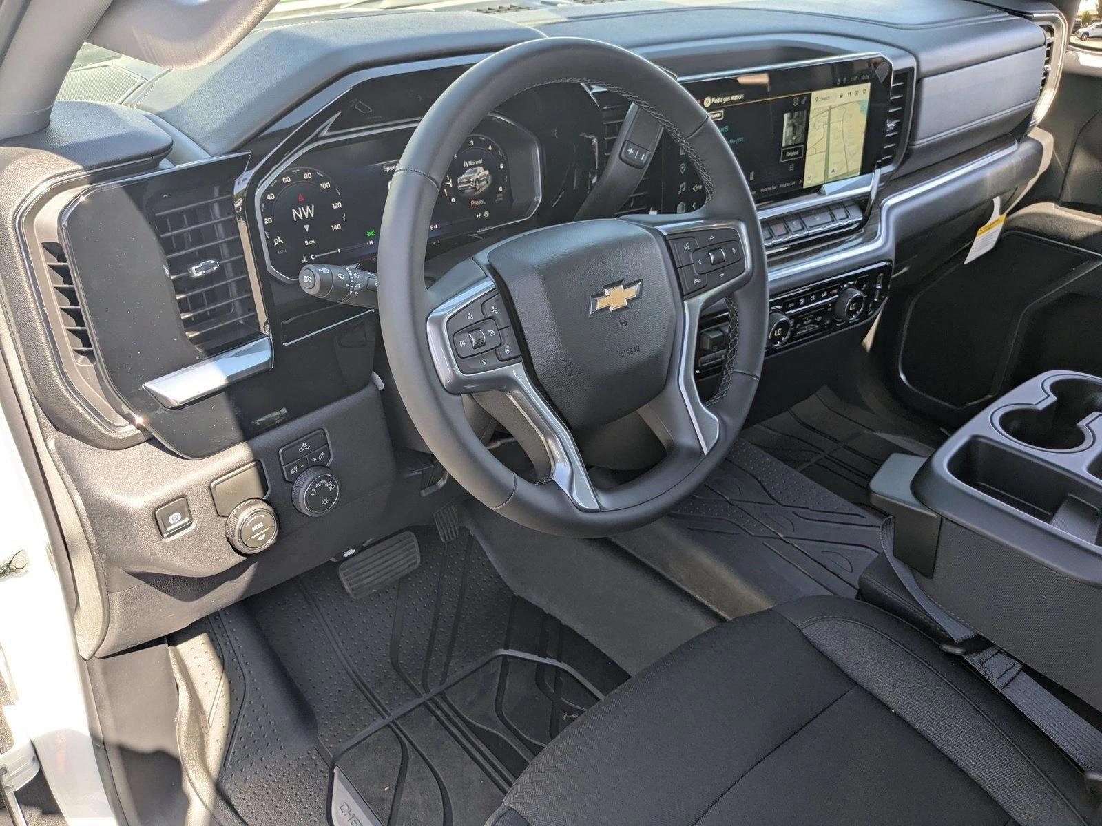 Thumbnail: 2026 Chevrolet Silverado 1500 - 3