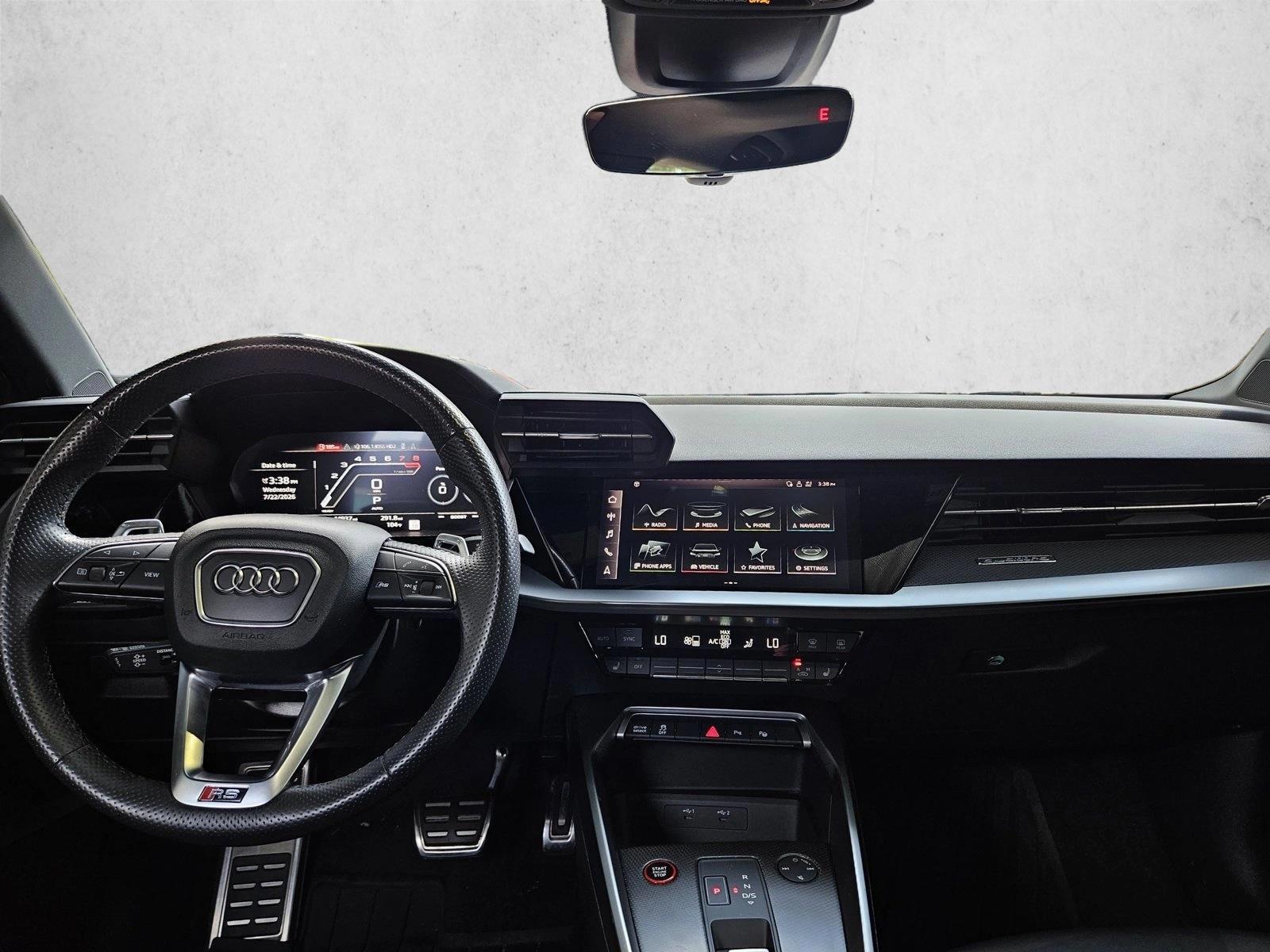 Thumbnail: 2023 Audi RS 3 - 3