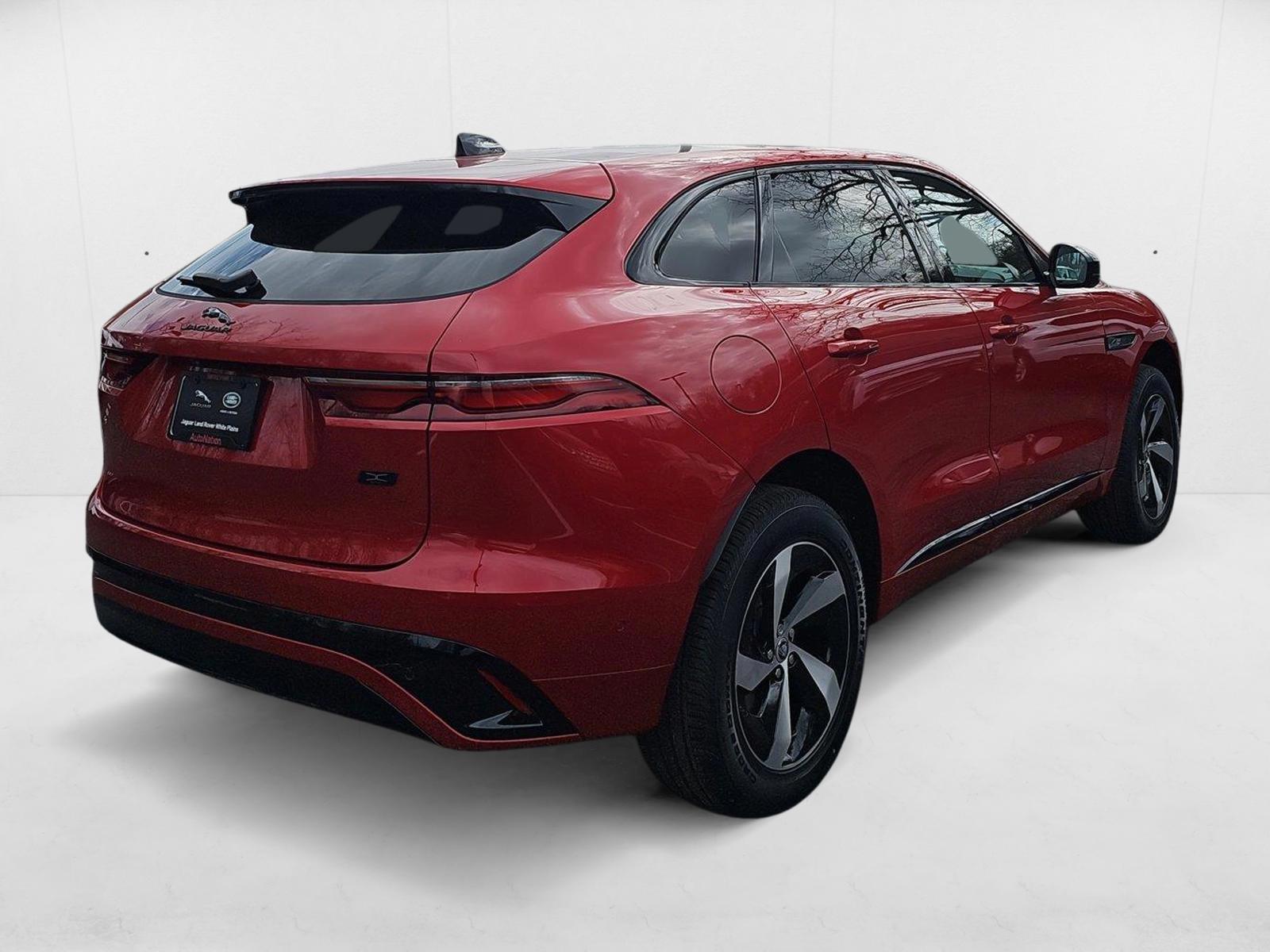 2026 Jaguar F-Pace R-Dynamic S - Photo 6