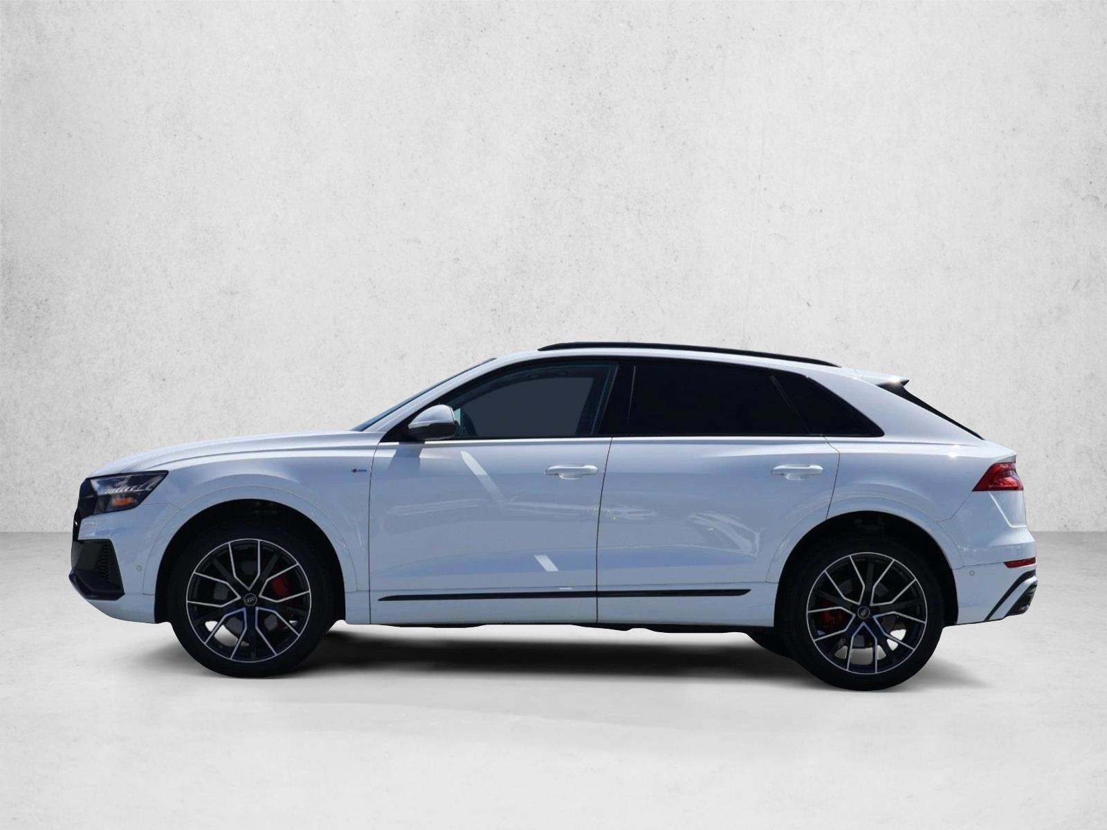 Thumbnail: 2023 Audi Q8 - 2