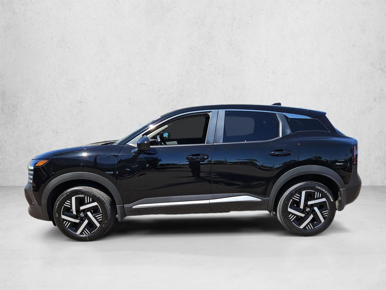Thumbnail: 2025 Nissan Kicks - 2