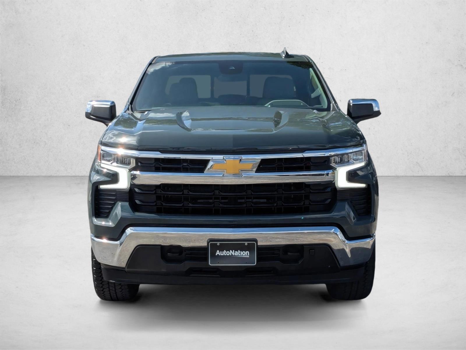 2025 Chevrolet Silverado 1500 LT - Photo 6