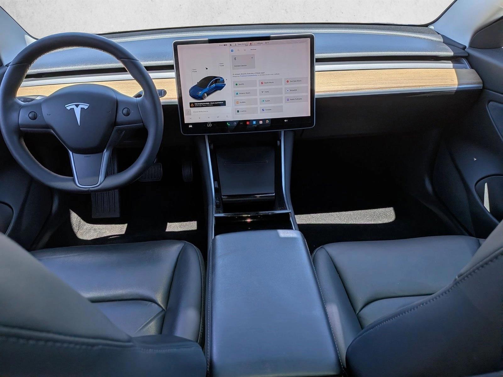 Thumbnail: 2019 Tesla Model 3 - 3