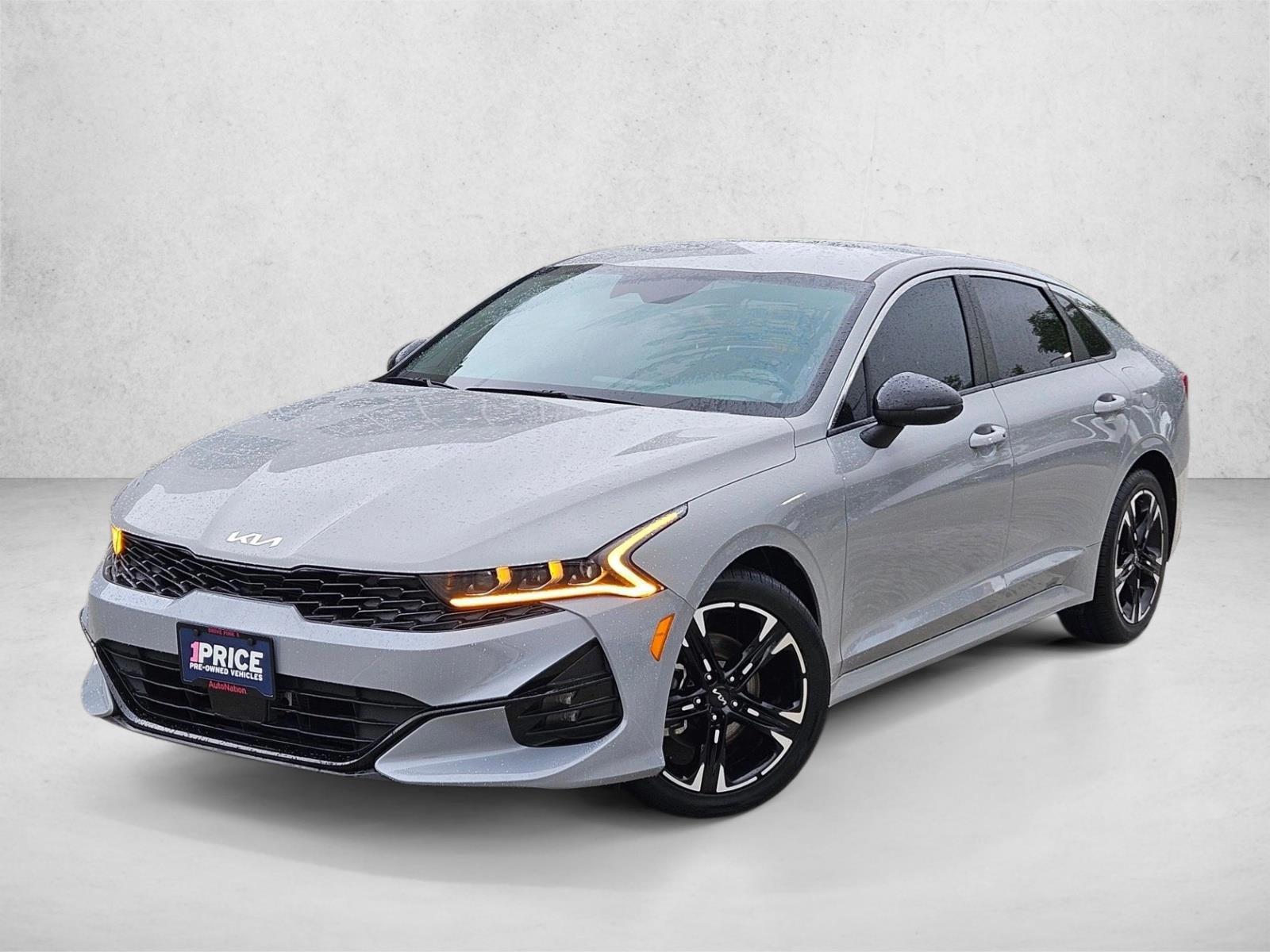 Thumbnail: 2023 Kia K5 - 1