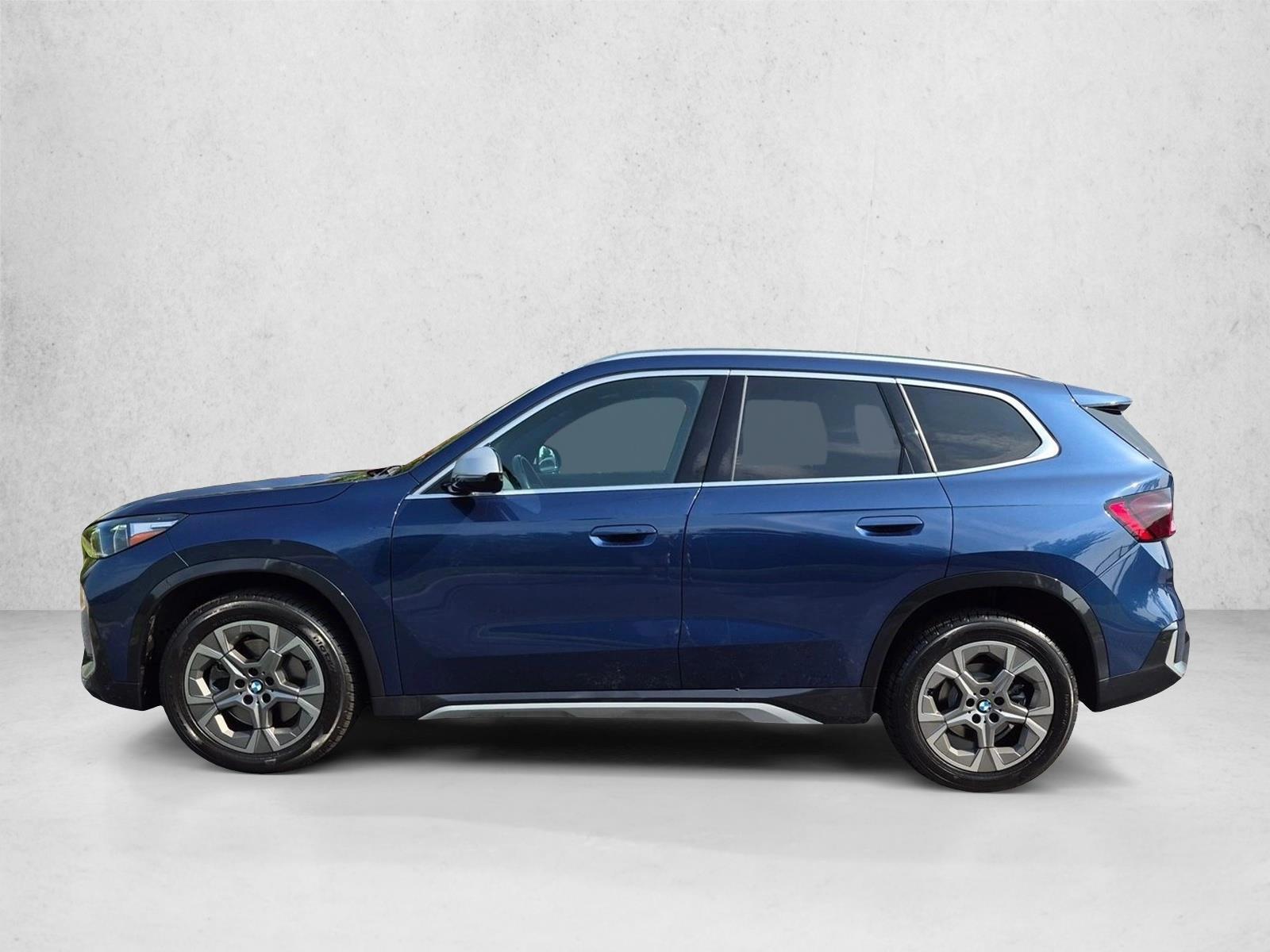 Thumbnail: 2023 BMW X1 - 2