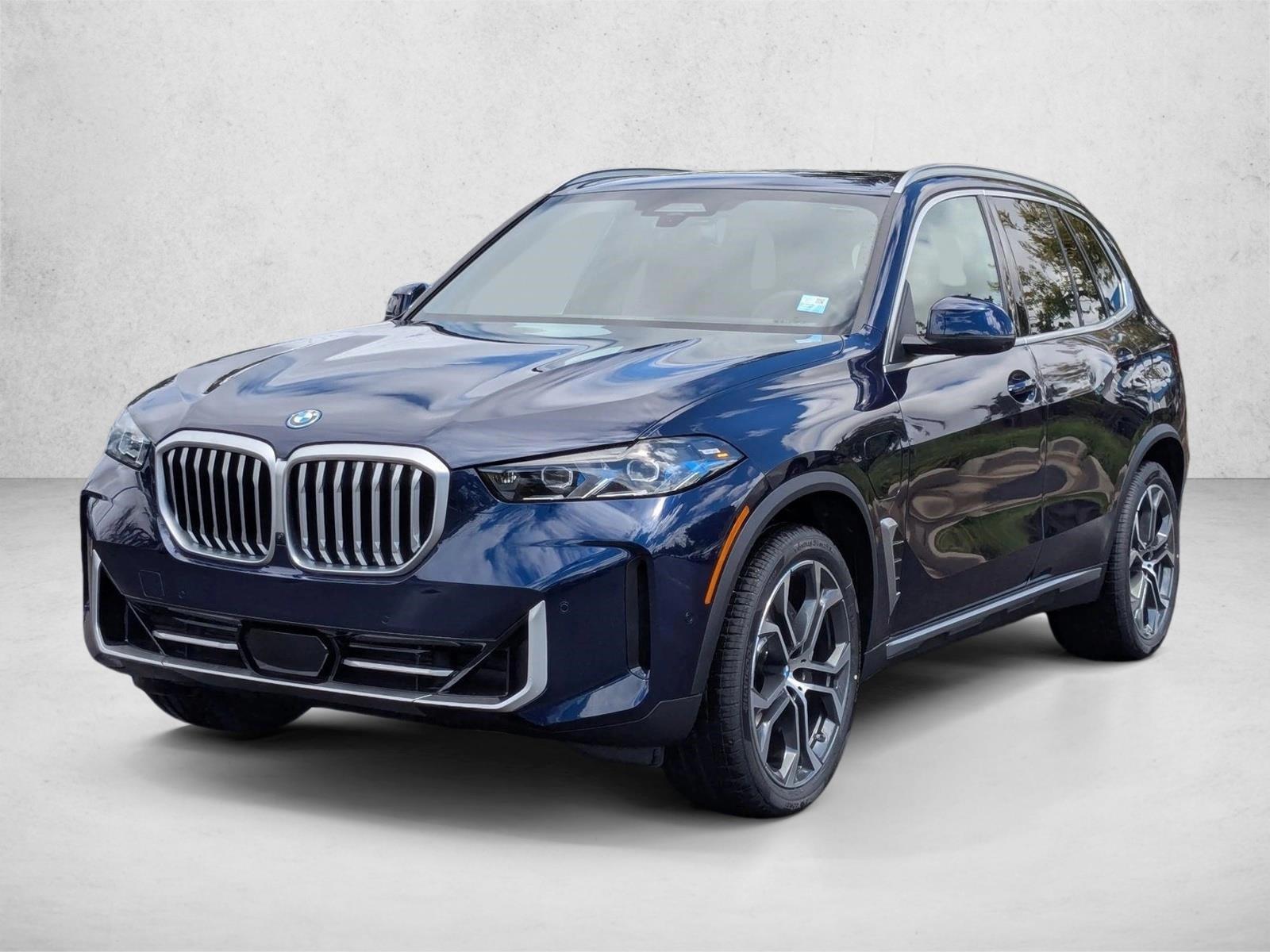 Thumbnail: 2026 BMW X5 - 1