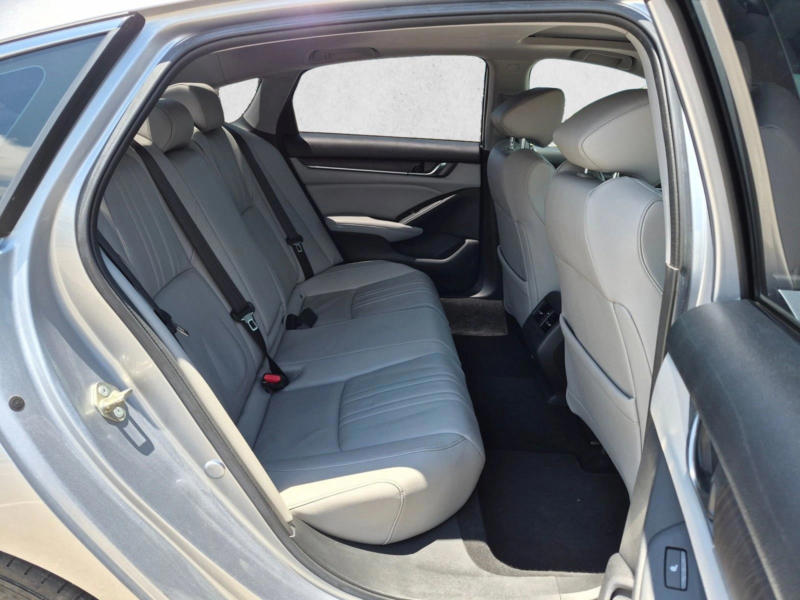2019 Honda Accord Hybrid Touring - Photo 20