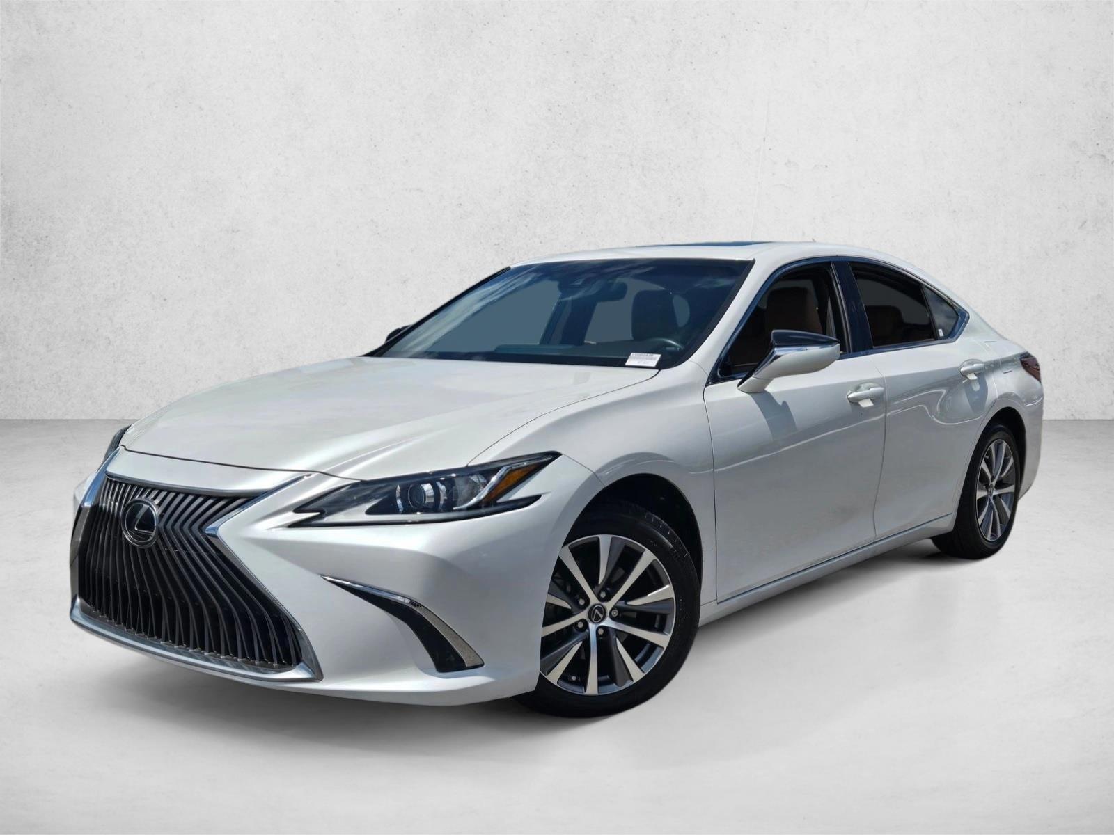 Thumbnail: 2020 Lexus ES - 1