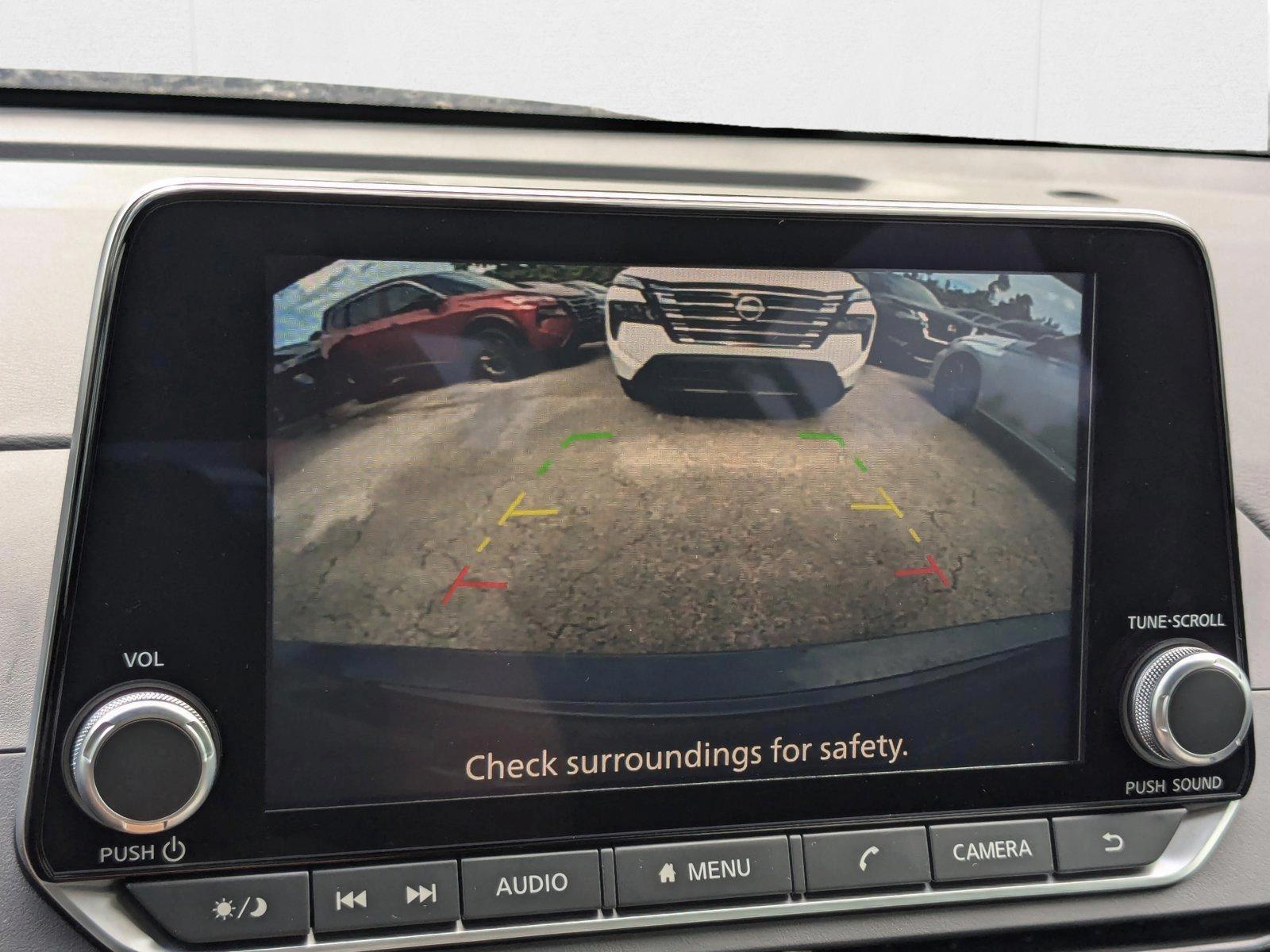 2025 Nissan Altima S - Photo 13