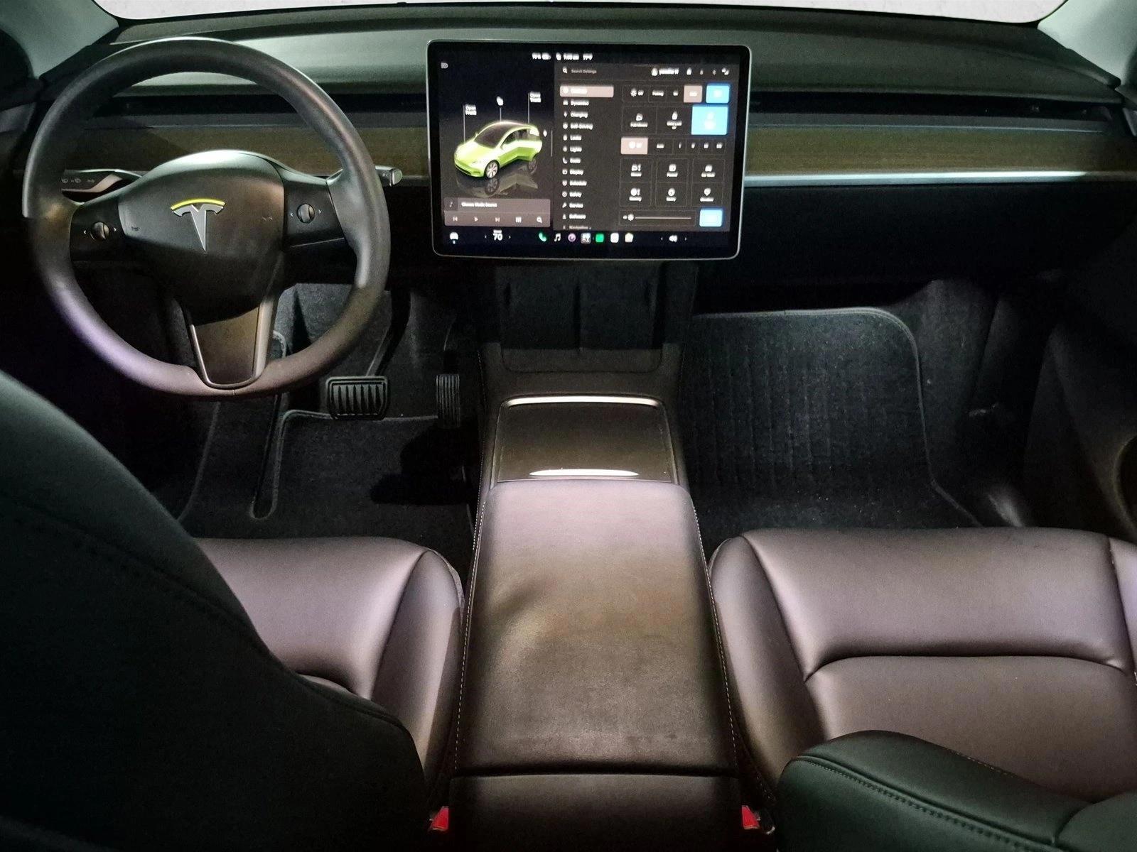 Thumbnail: 2024 Tesla Model Y - 3