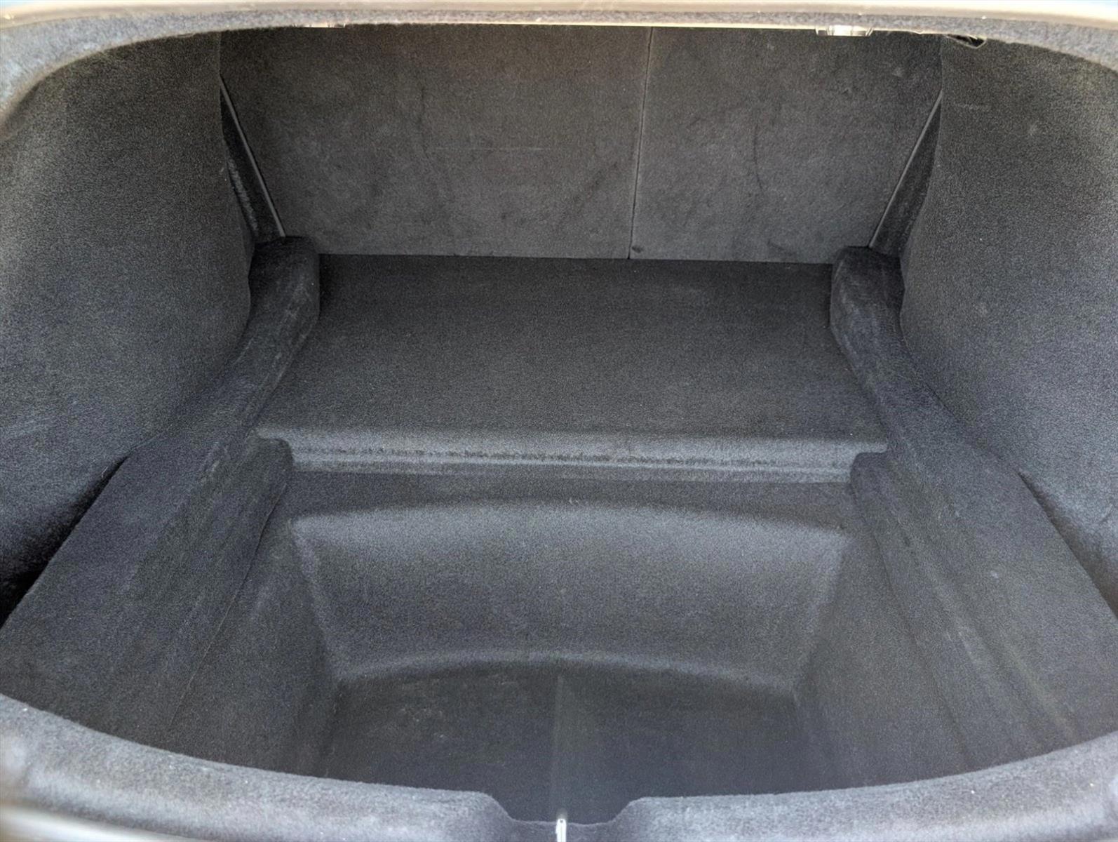 2025 Tesla Model 3 Performance - Photo 6
