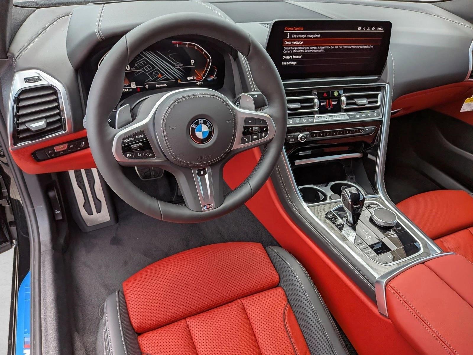Thumbnail: 2026 BMW 8 Series - 3