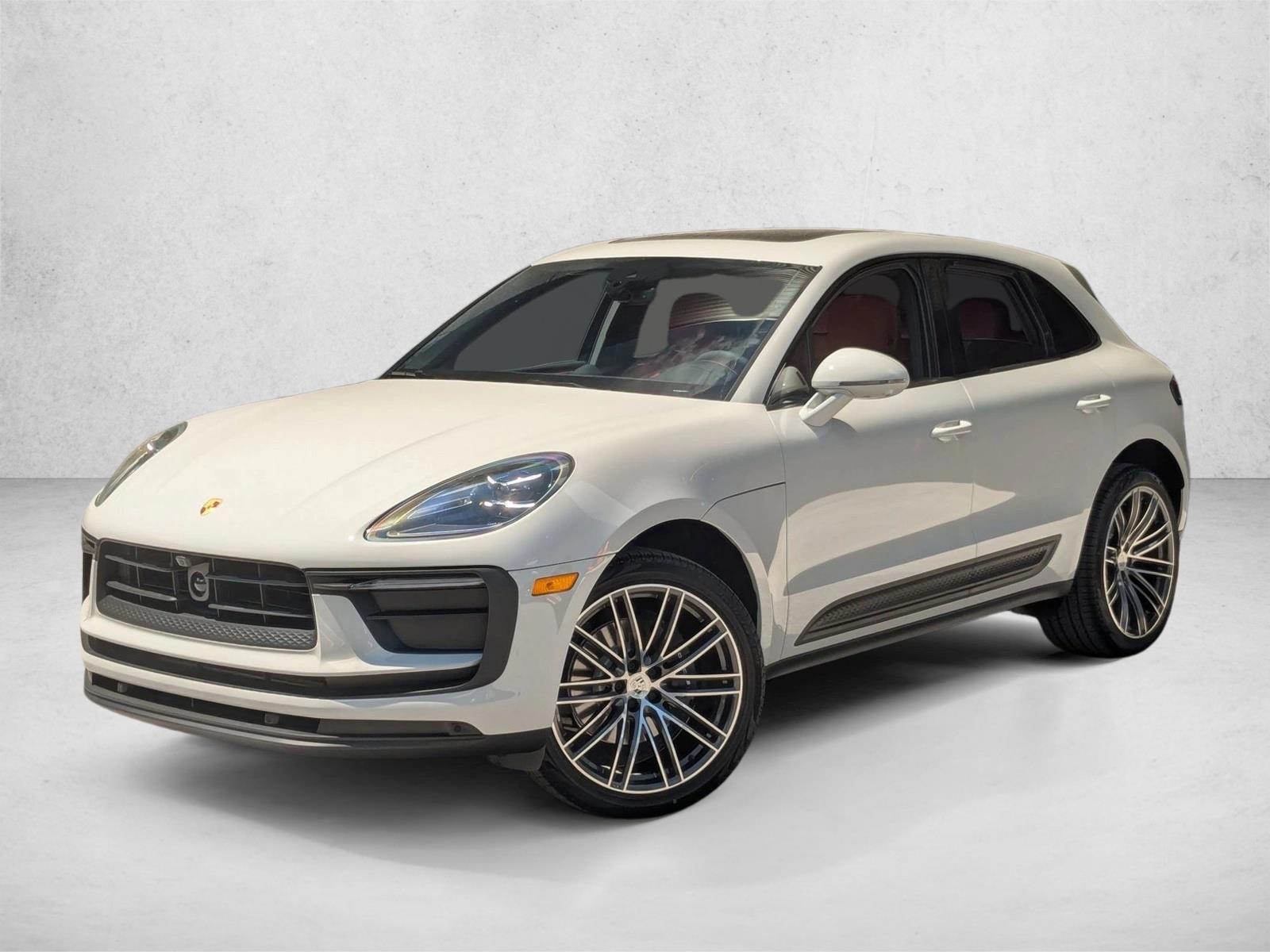 Thumbnail: 2026 Porsche Macan - 1