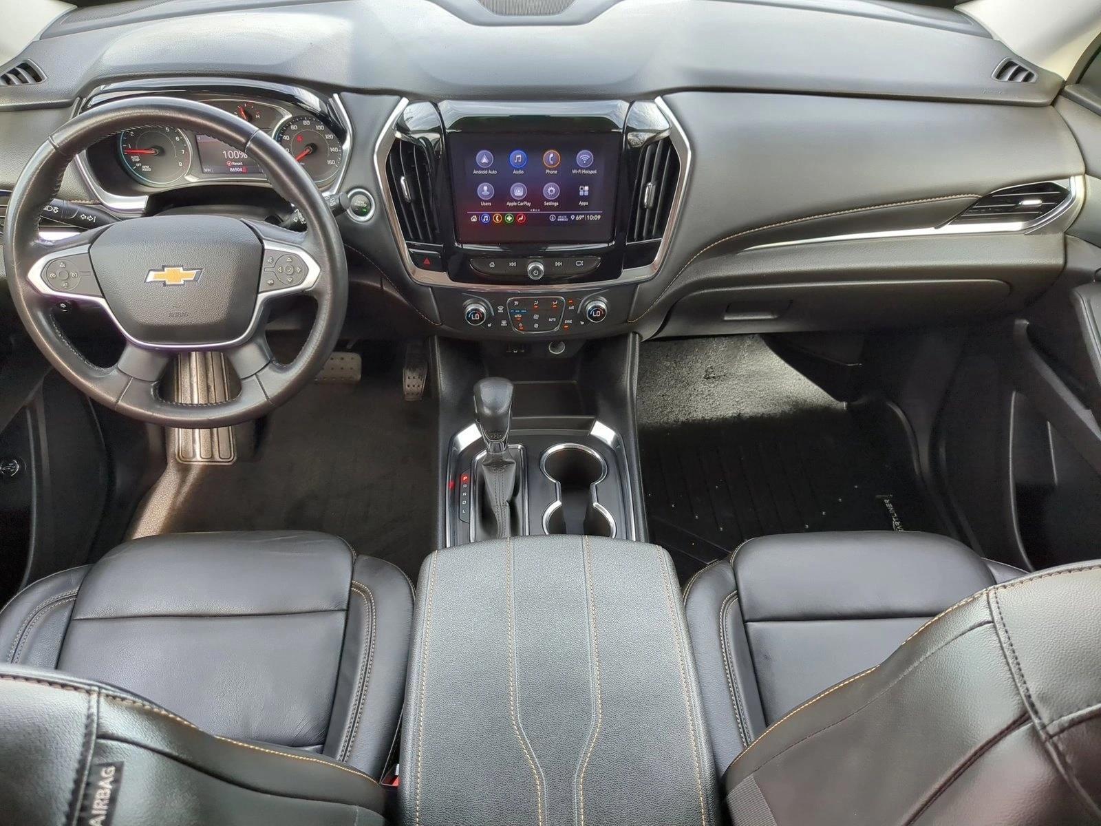 Thumbnail: 2021 Chevrolet Traverse - 3