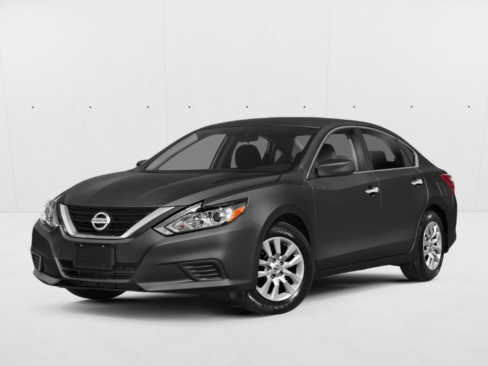 Thumbnail: 2018 Nissan Altima - 1