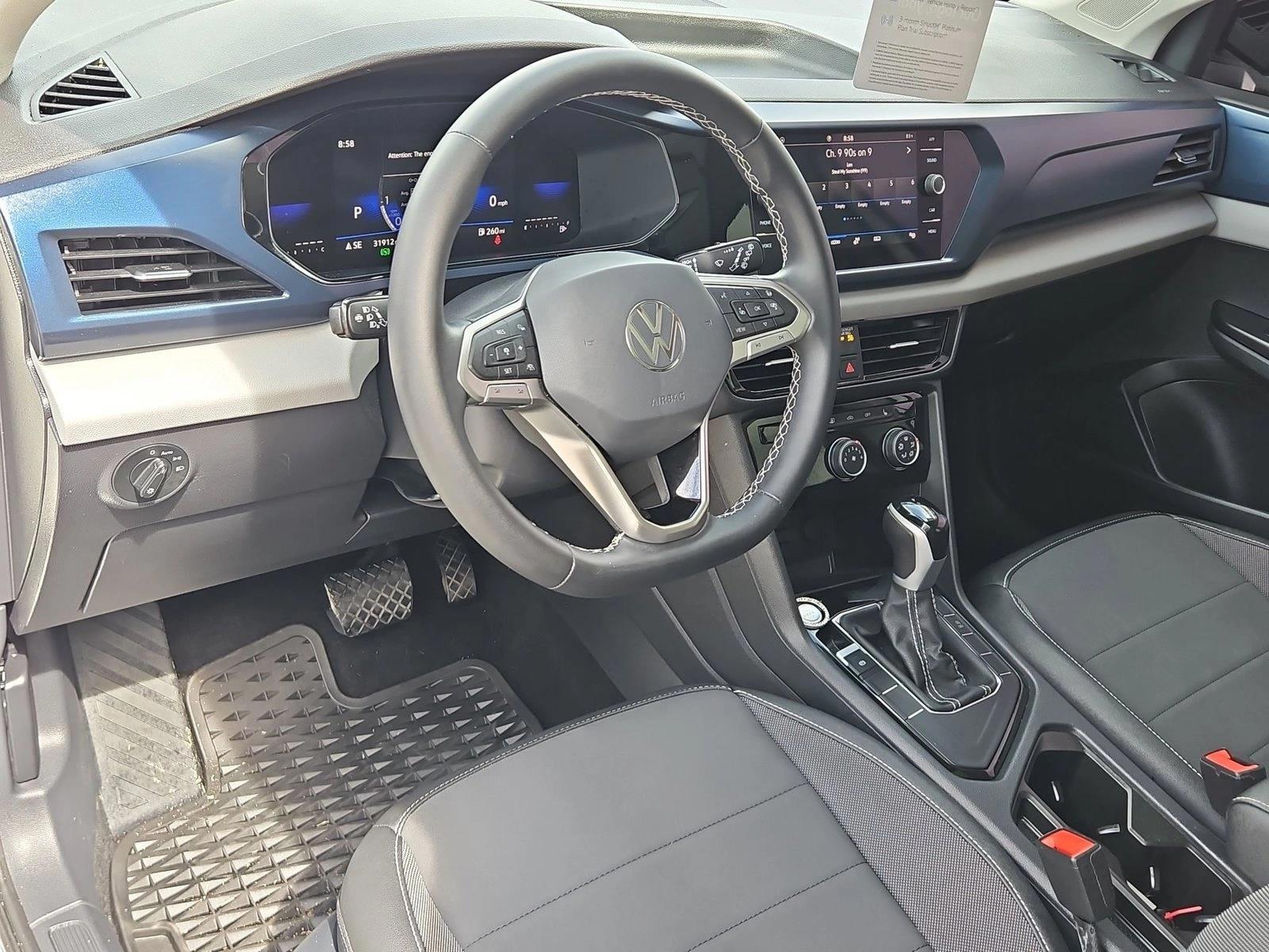 Thumbnail: 2023 Volkswagen Taos - 3