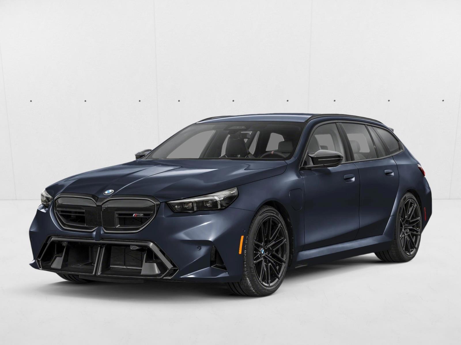 Thumbnail: 2027 BMW M5 - 1