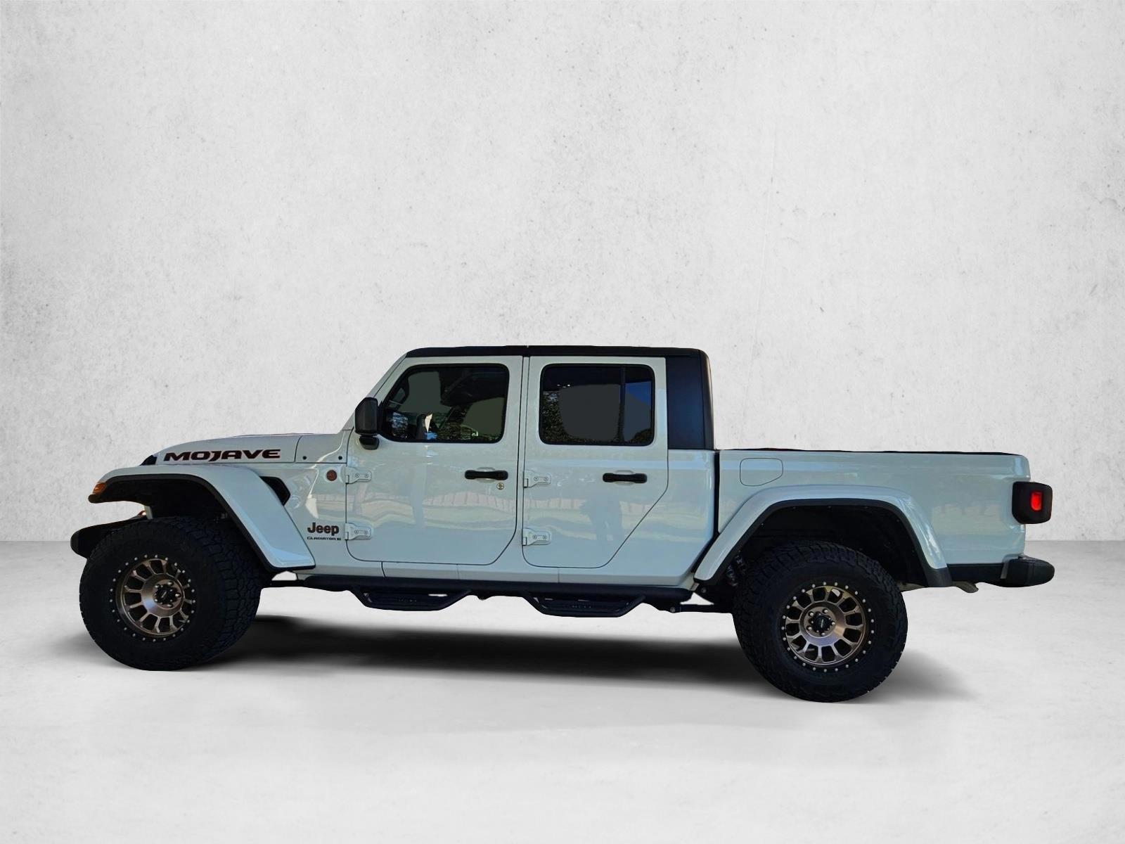 Thumbnail: 2023 Jeep Gladiator - 2