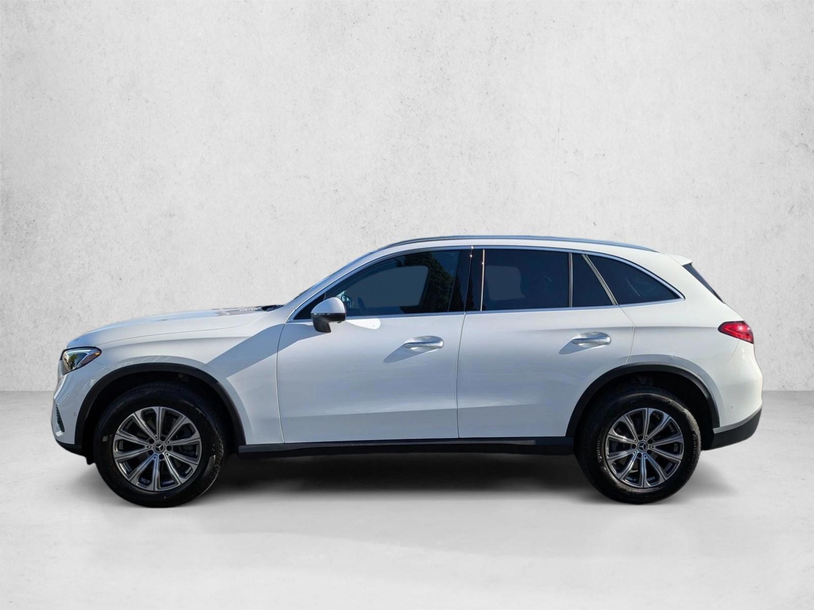 Thumbnail: 2026 Mercedes-Benz GLC - 2