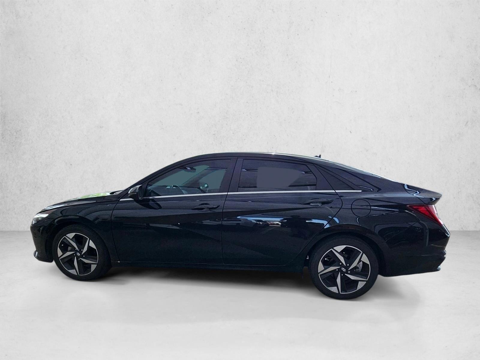 Thumbnail: 2023 Hyundai Elantra - 2