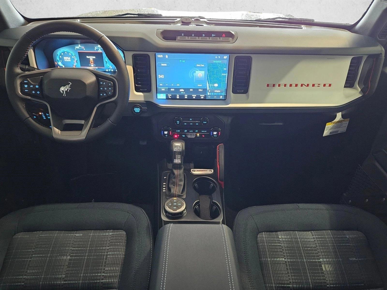 Thumbnail: 2026 Ford Bronco - 3