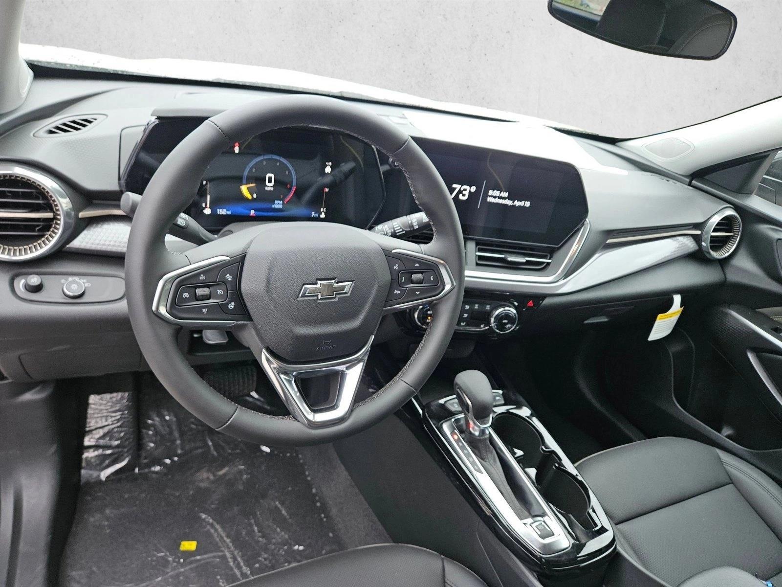 Thumbnail: 2026 Chevrolet Trax - 2
