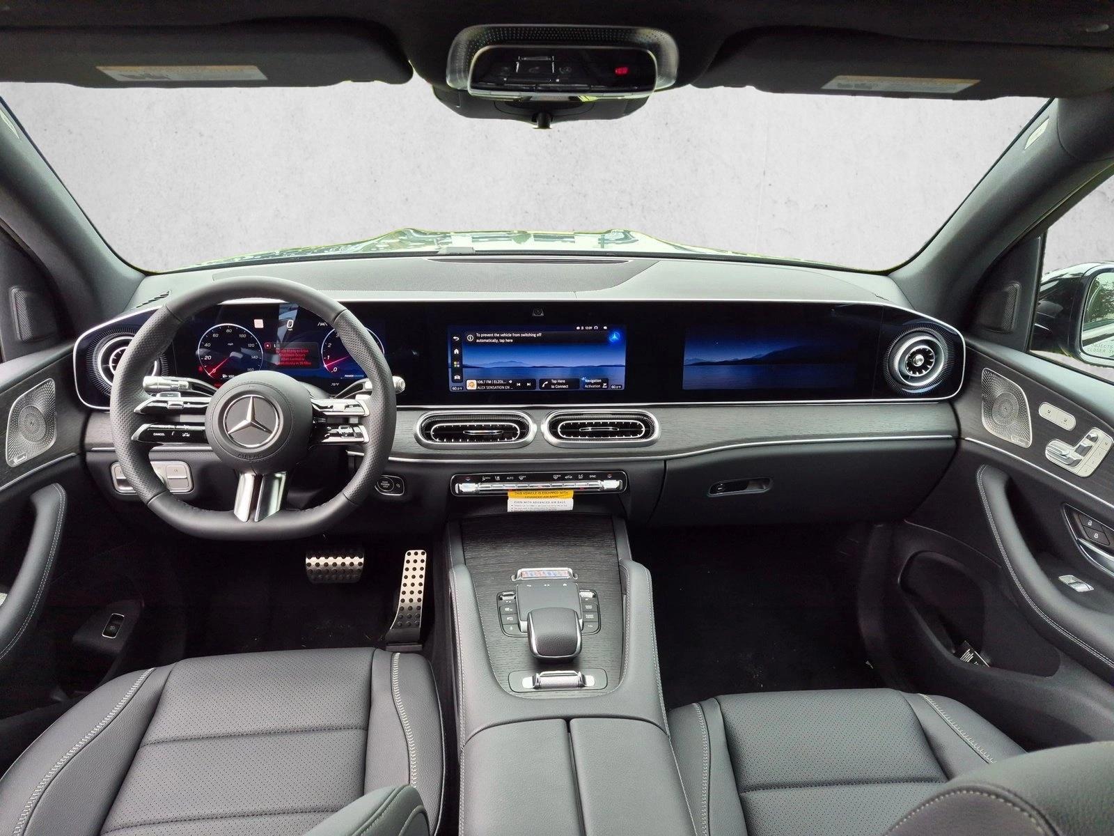 Thumbnail: 2027 Mercedes-Benz GLS - 3