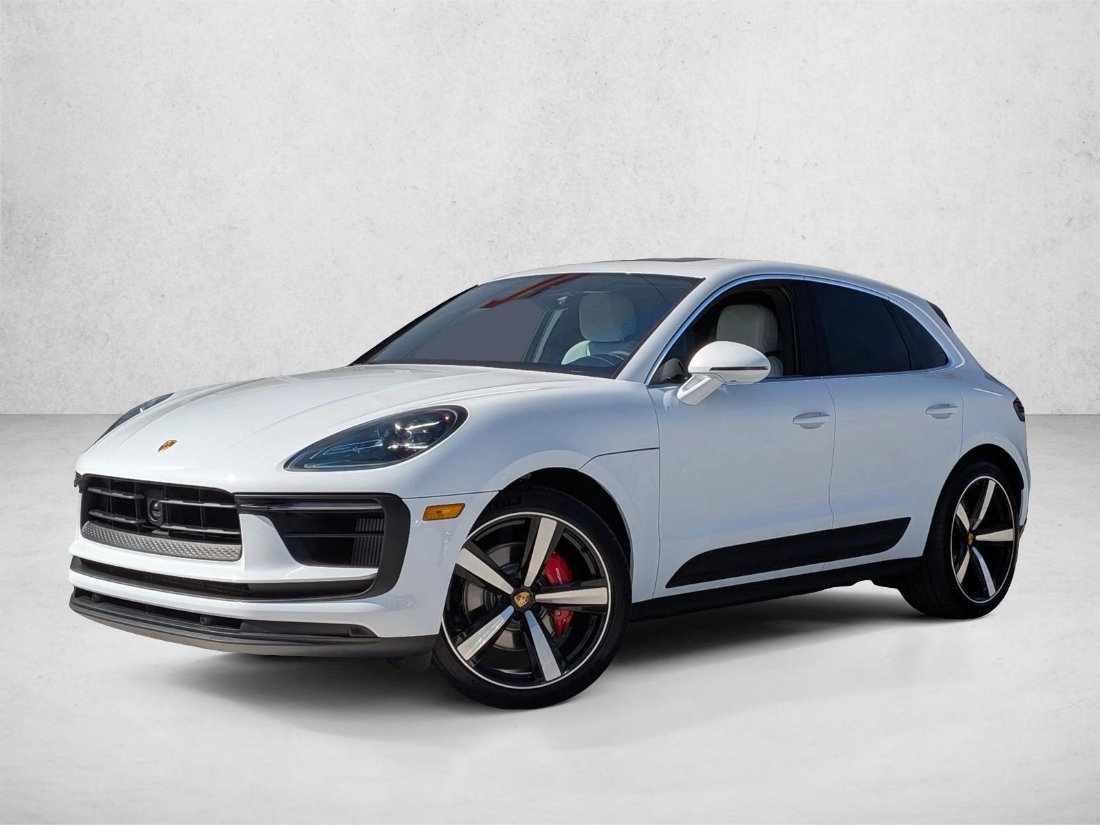 Thumbnail: 2026 Porsche Macan - 1