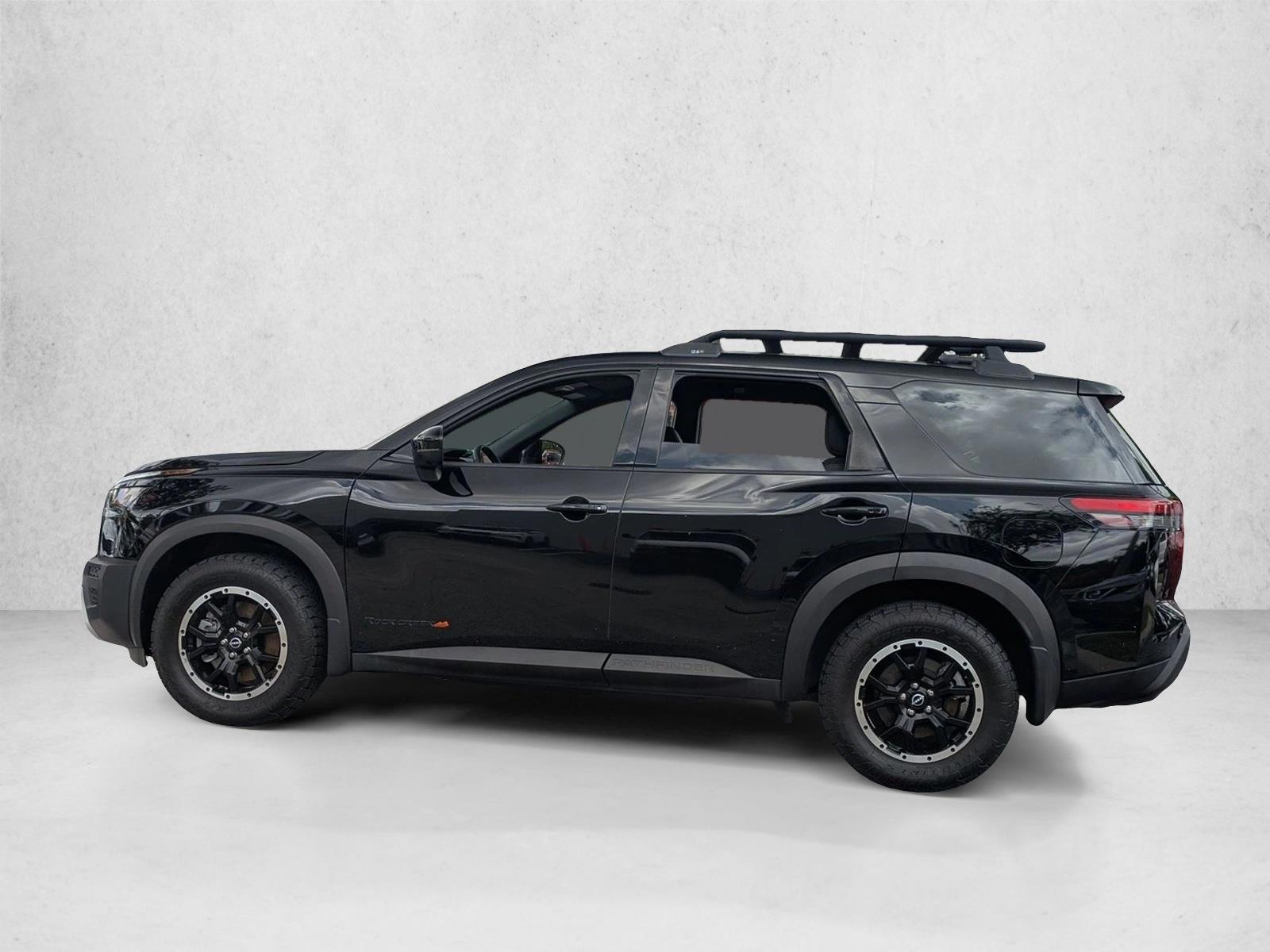 Thumbnail: 2024 Nissan Pathfinder - 2