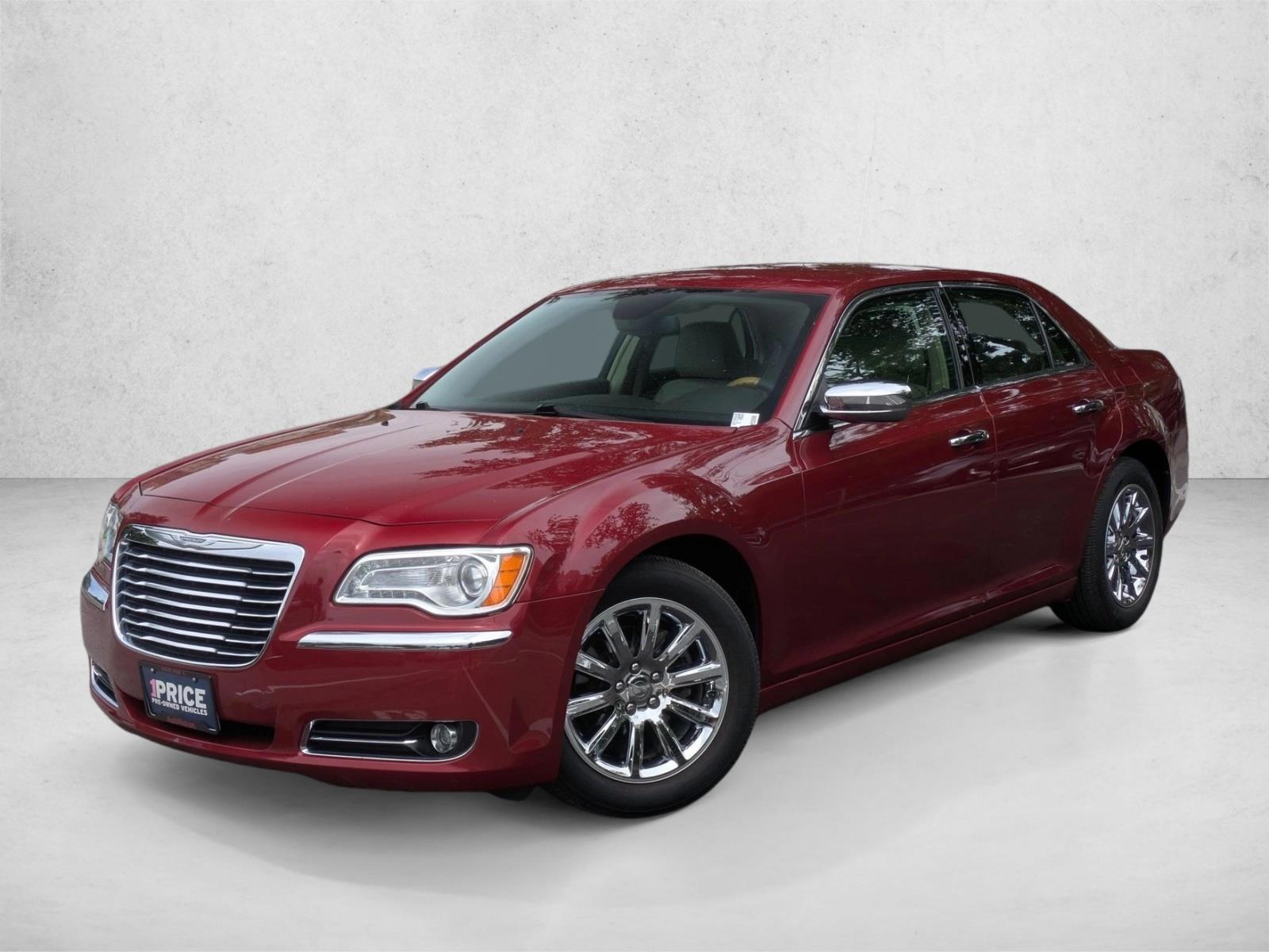 Thumbnail: 2014 Chrysler 300 - 1