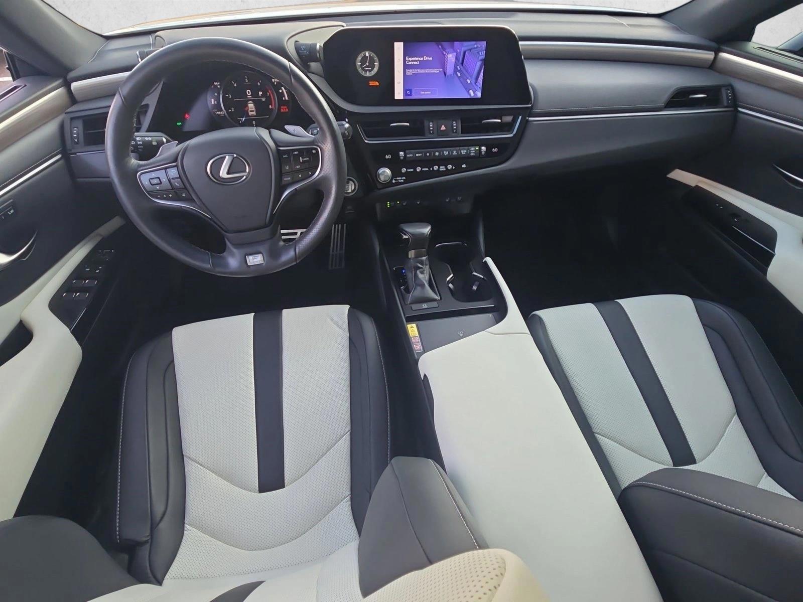 Thumbnail: 2023 Lexus ES - 3