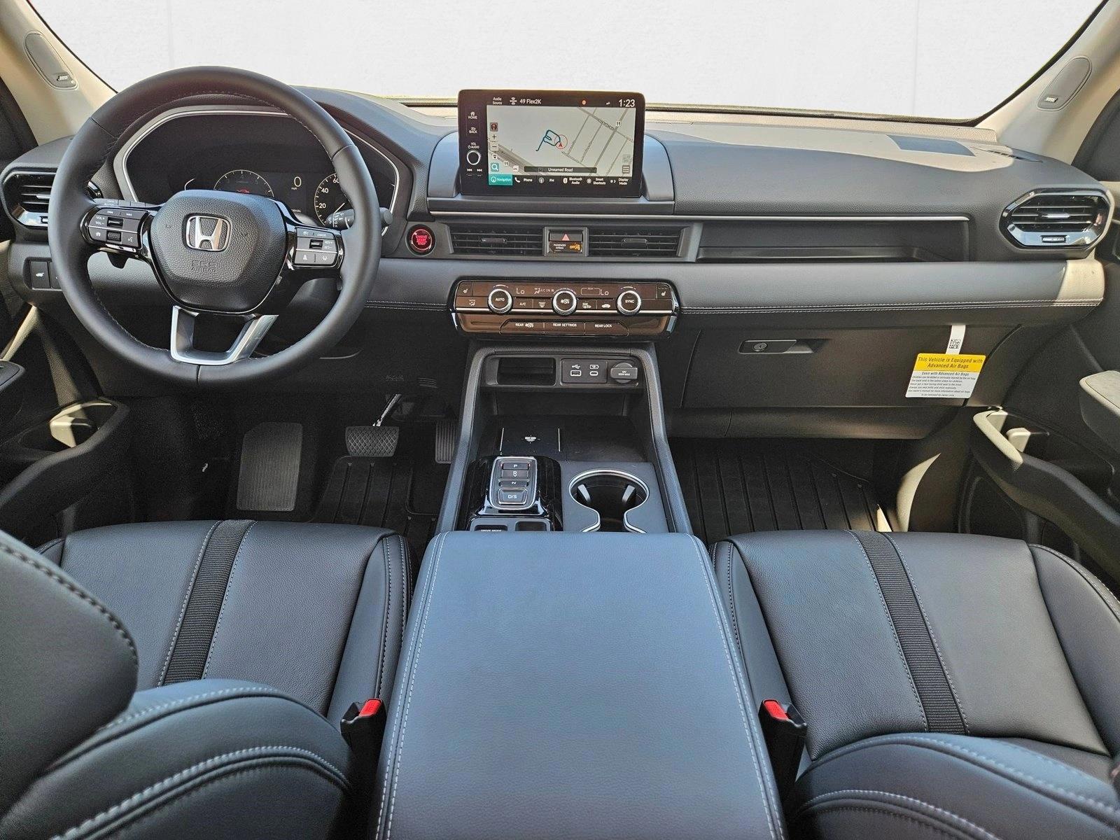 Thumbnail: 2025 Honda Pilot - 3