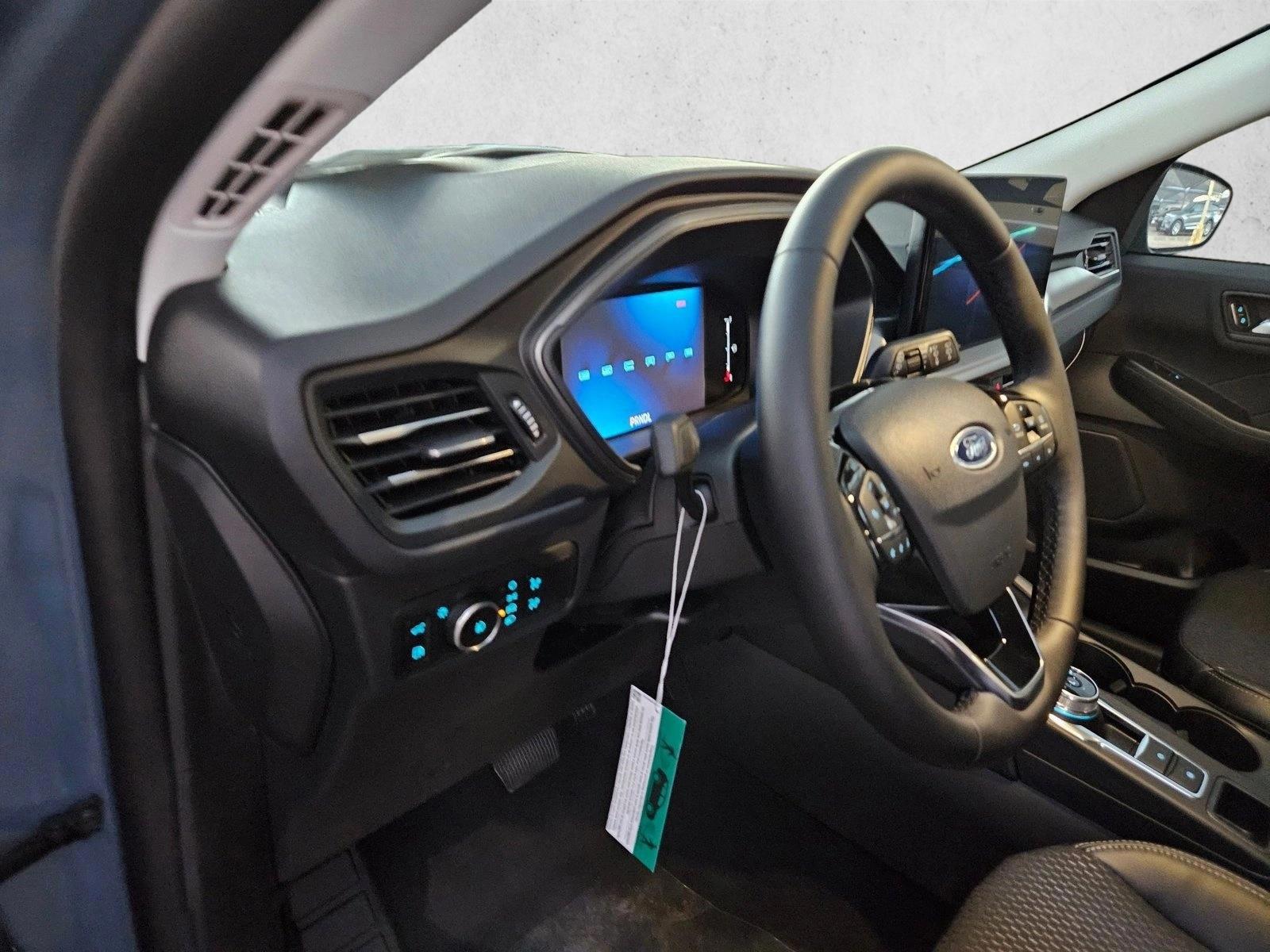 Thumbnail: 2026 Ford Escape - 3