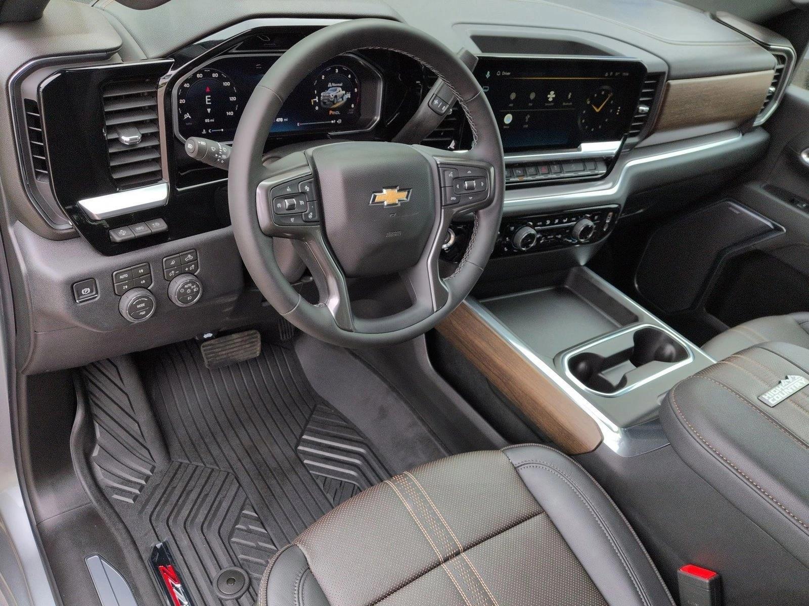 Thumbnail: 2026 Chevrolet Silverado 2500 - 4