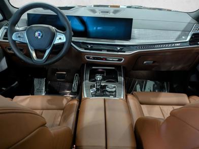 2026 BMW X7