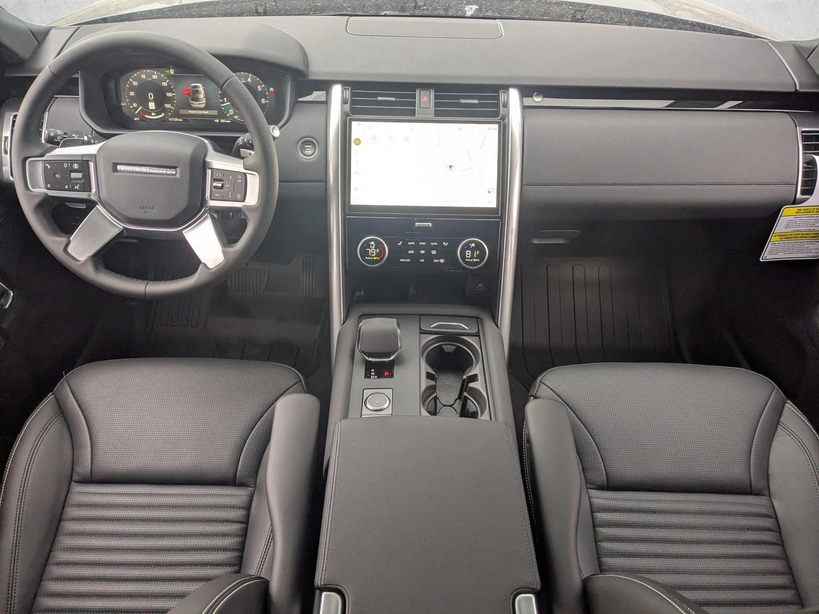 Thumbnail: 2025 Land Rover Discovery - 2