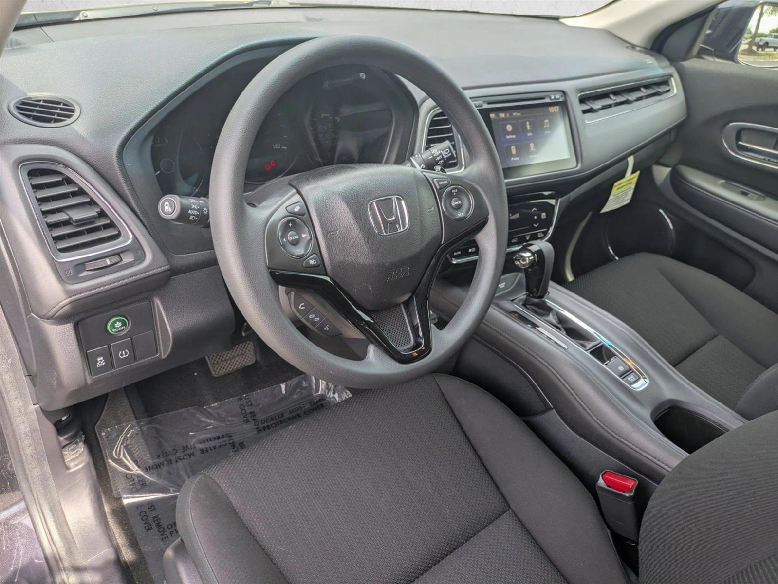 Thumbnail: 2018 Honda HR-V - 3