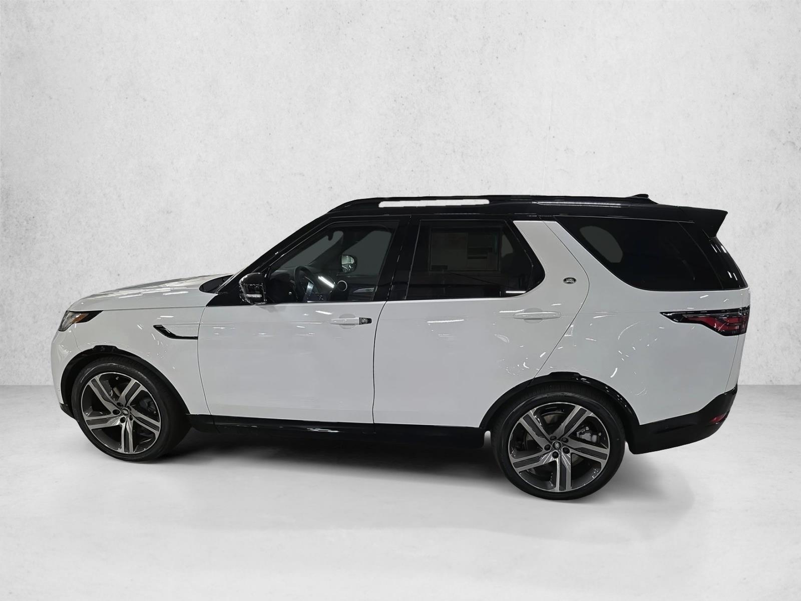 Thumbnail: 2026 Land Rover Discovery - 2