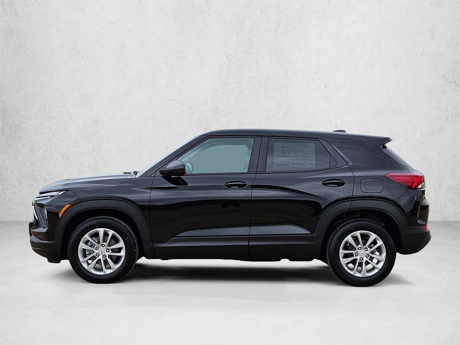 Thumbnail: 2026 Chevrolet TrailBlazer - 2