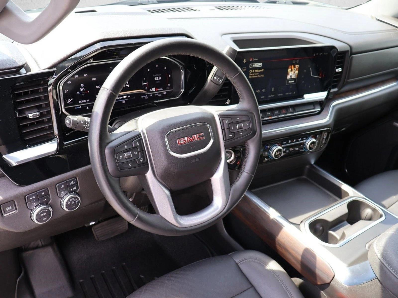 Thumbnail: 2024 GMC Sierra 2500 - 3