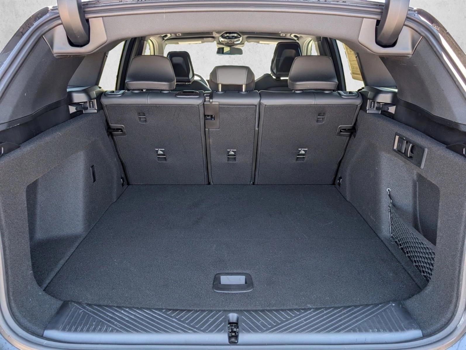 2026 BMW X3 30 - Photo 6