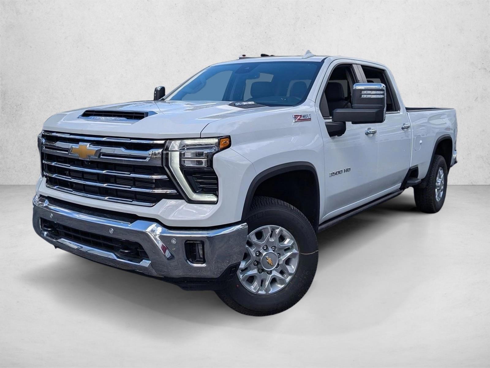Thumbnail: 2026 Chevrolet Silverado 3500 - 1
