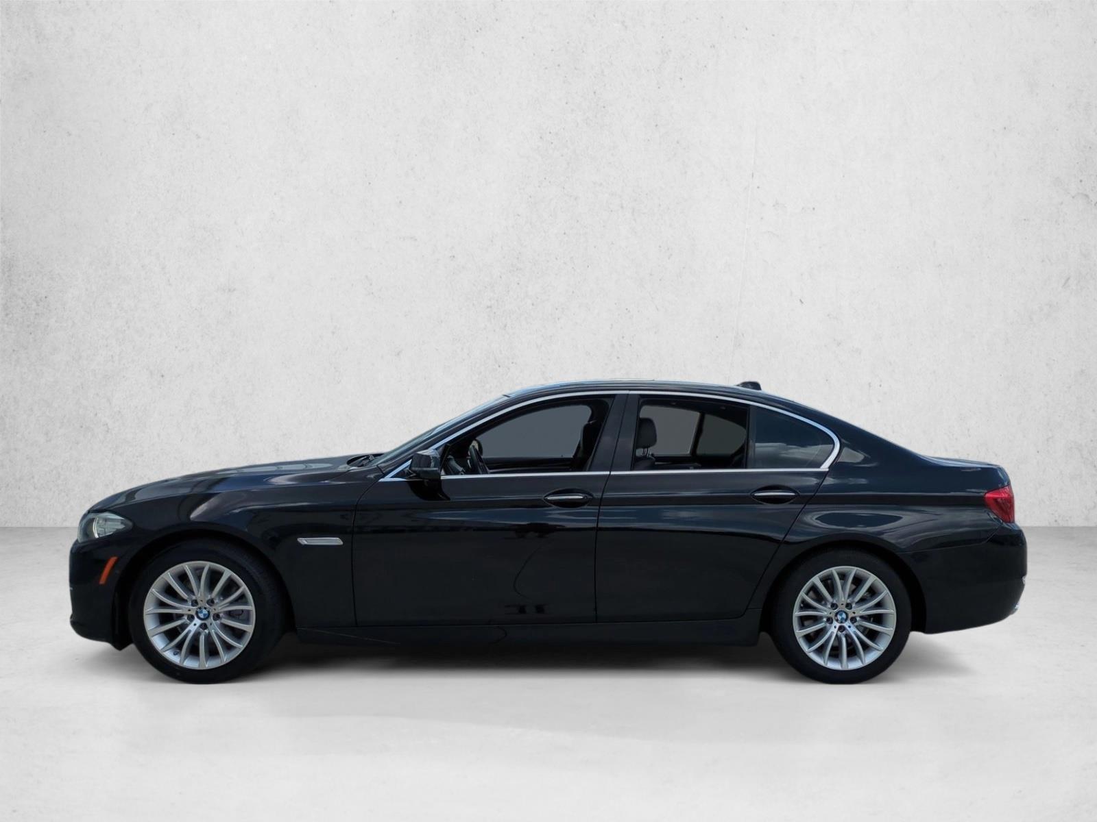 Thumbnail: 2016 BMW 5 Series - 2