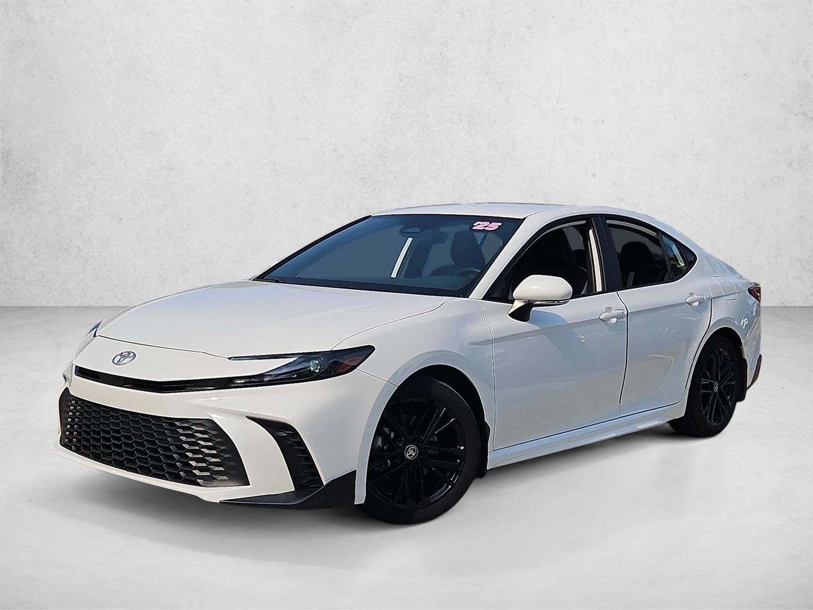 Thumbnail: 2025 Toyota Camry - 1